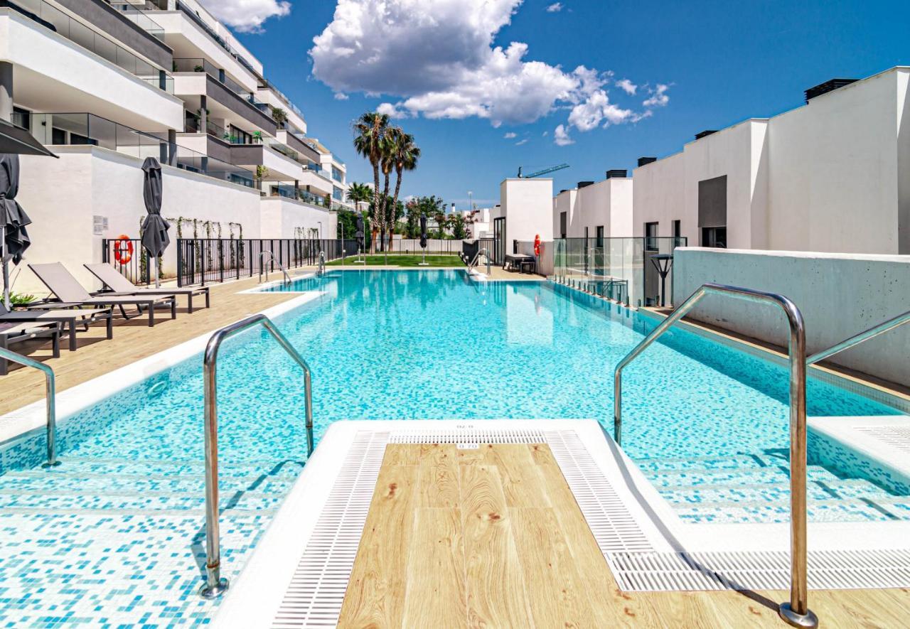 Sb4Bb - Apotel Las Mesas By Roomservices Естепона Екстер'єр фото